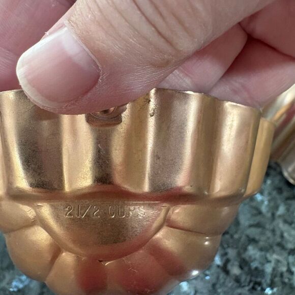 Set of 5 Vintage Copper & Aluminum Wall Molds – Kitchen Decor - Picture 4 of 9